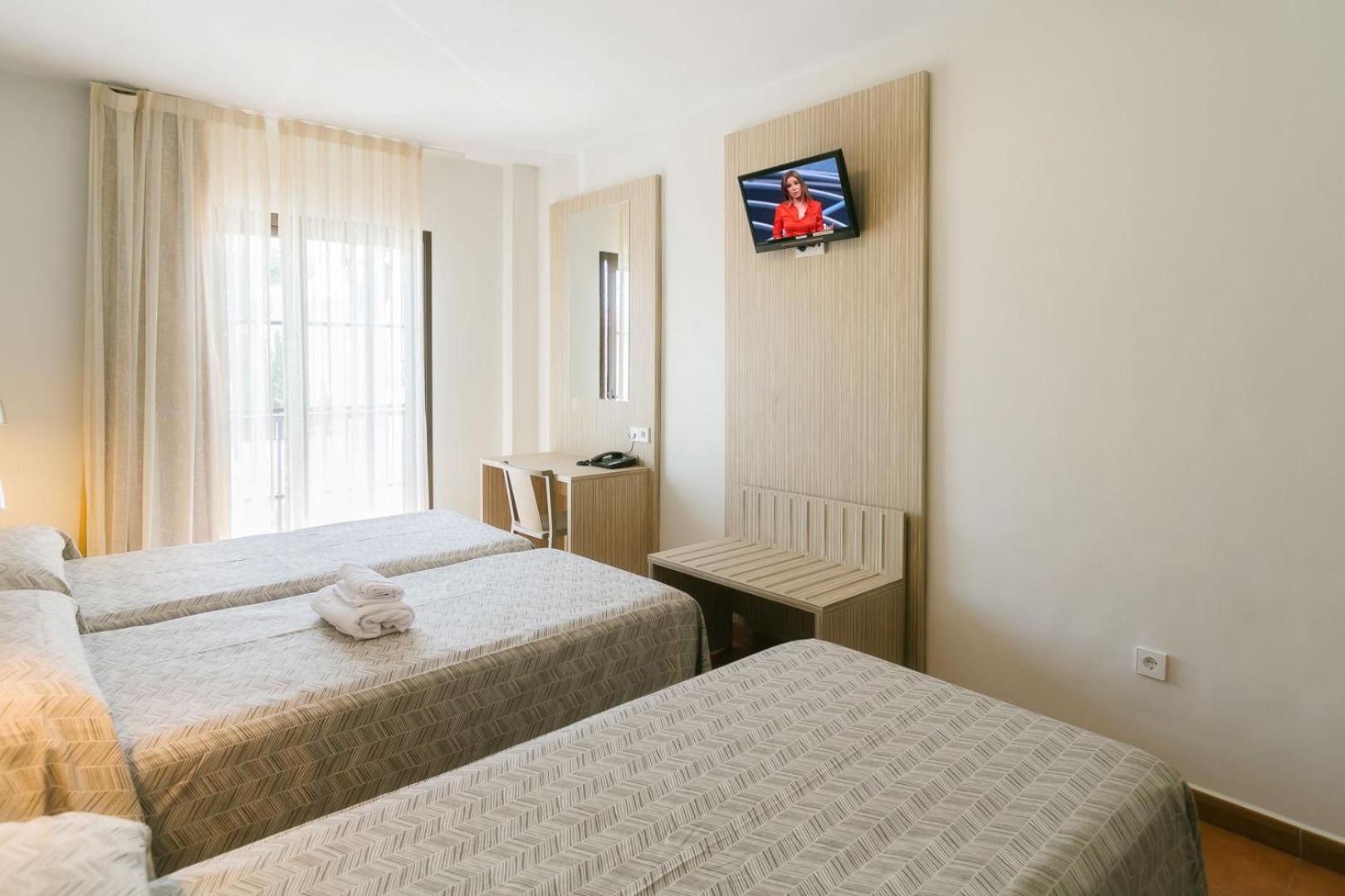 Hotel Galicia フエンヒロラ エクステリア 写真