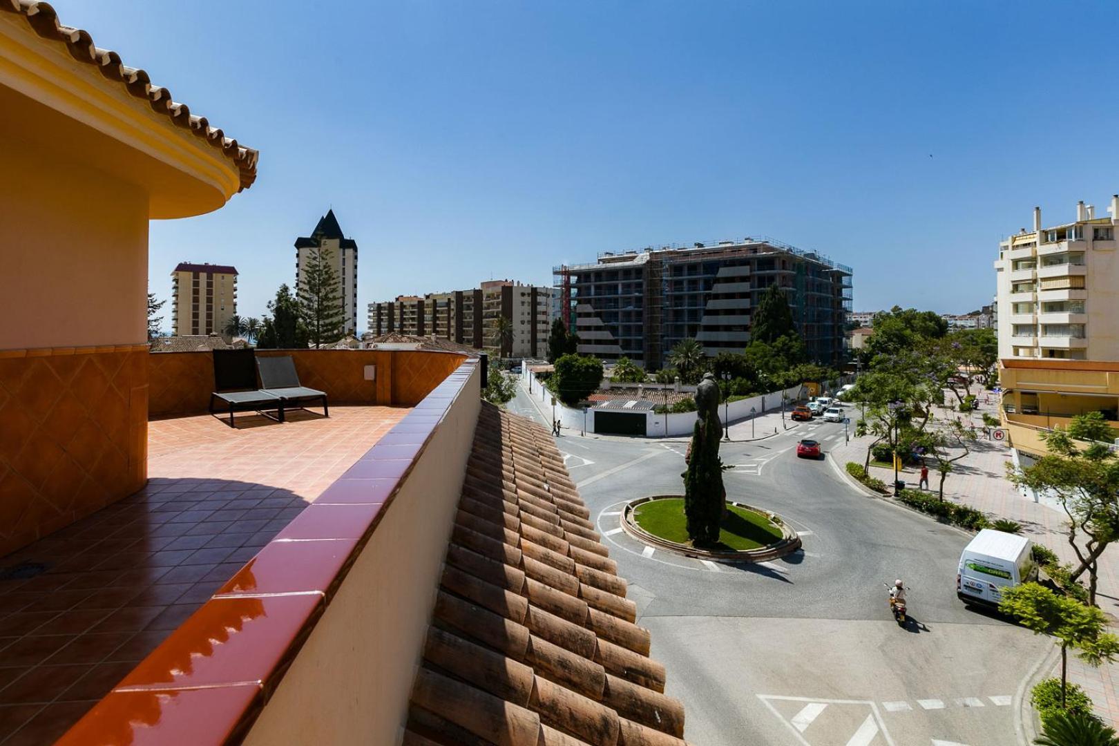 Hotel Galicia フエンヒロラ エクステリア 写真